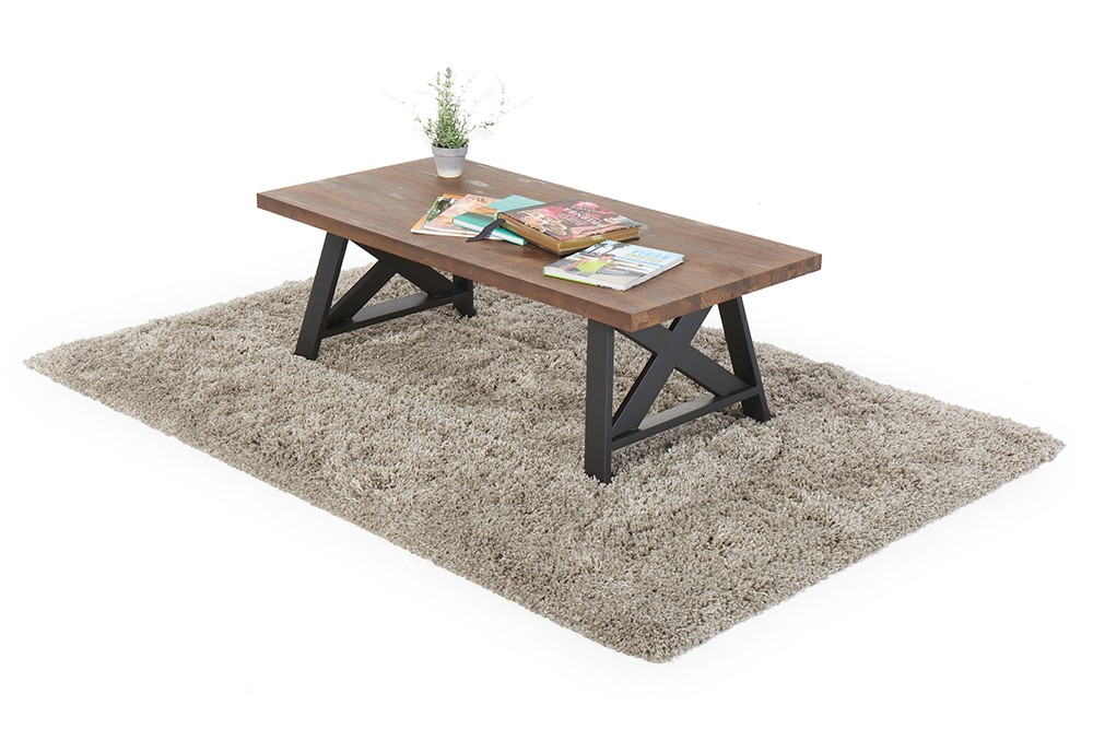 Couchtisch Finn aus Holz Martinotti