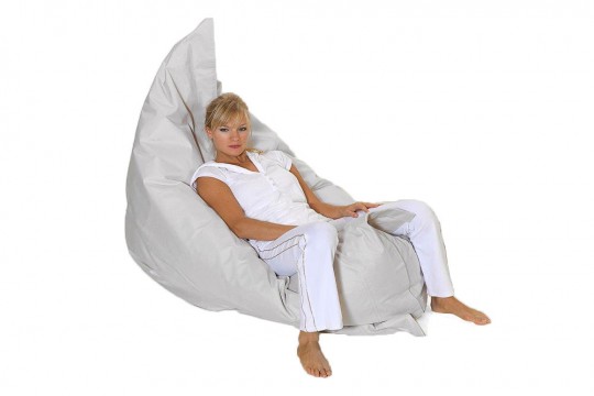 Sitzsack Styropor Perlen Füllung Loungepillow beige